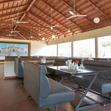 Kstdc Hotel Mayura Yagachi, Belur Belur  Esterno foto