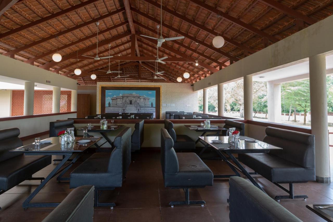 Kstdc Hotel Mayura Yagachi, Belur Belur  Esterno foto
